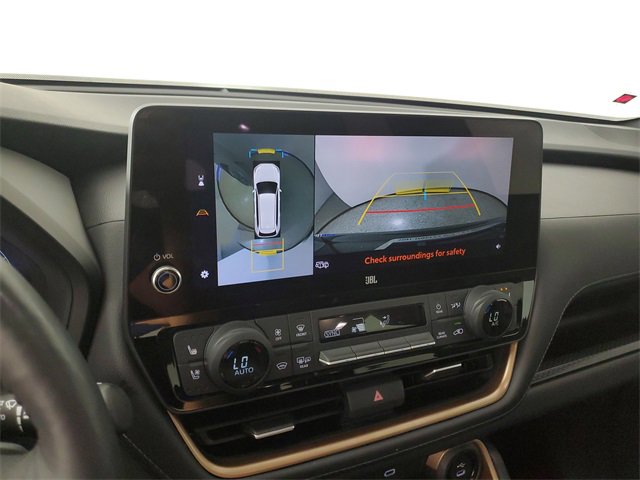 Used 2024 Toyota Grand Highlander AWD Hybrid image 29