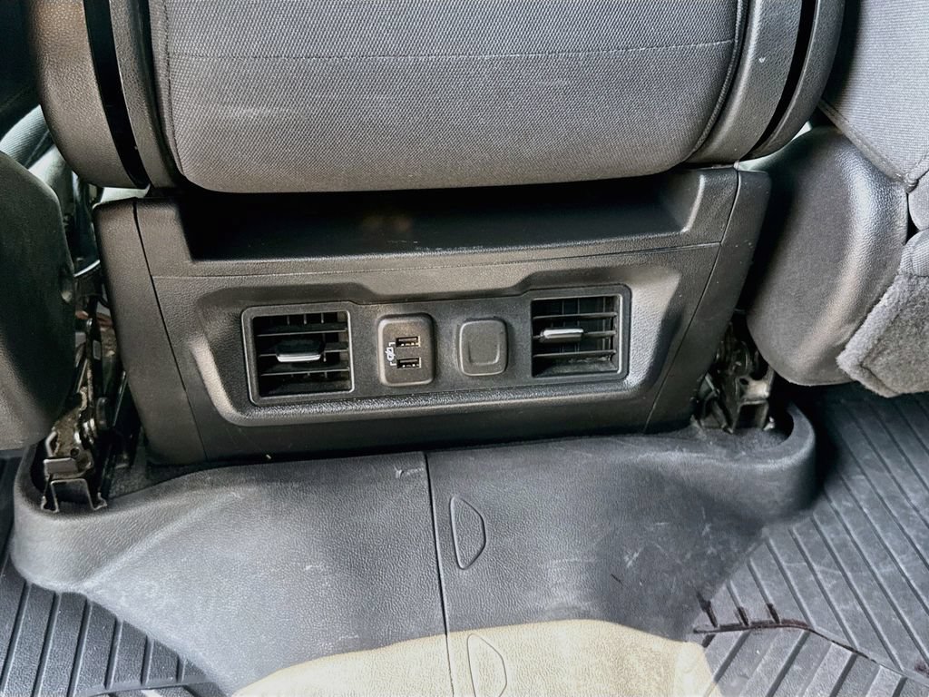 Used 2023 Chevrolet Silverado 2500 LT w/ Convenience Package AWD/4WD image 27