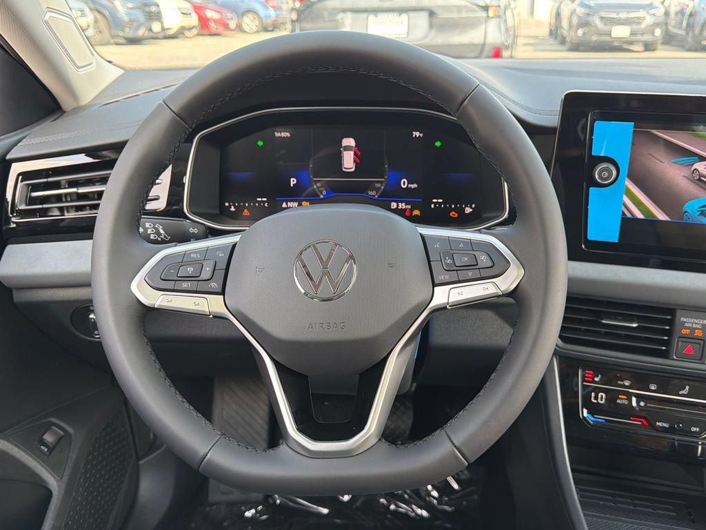 New 2026 Volkswagen Jetta SE FWD image 17