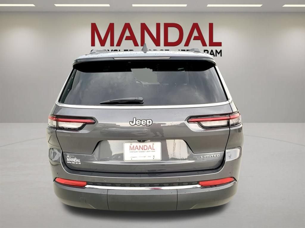 Used 2022 Jeep Grand Cherokee L Limited RWD image 6