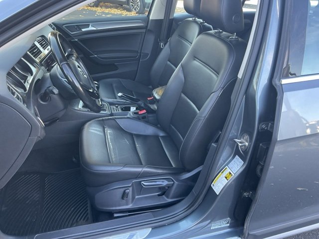 Used 2019 Volkswagen Golf Alltrack image 13