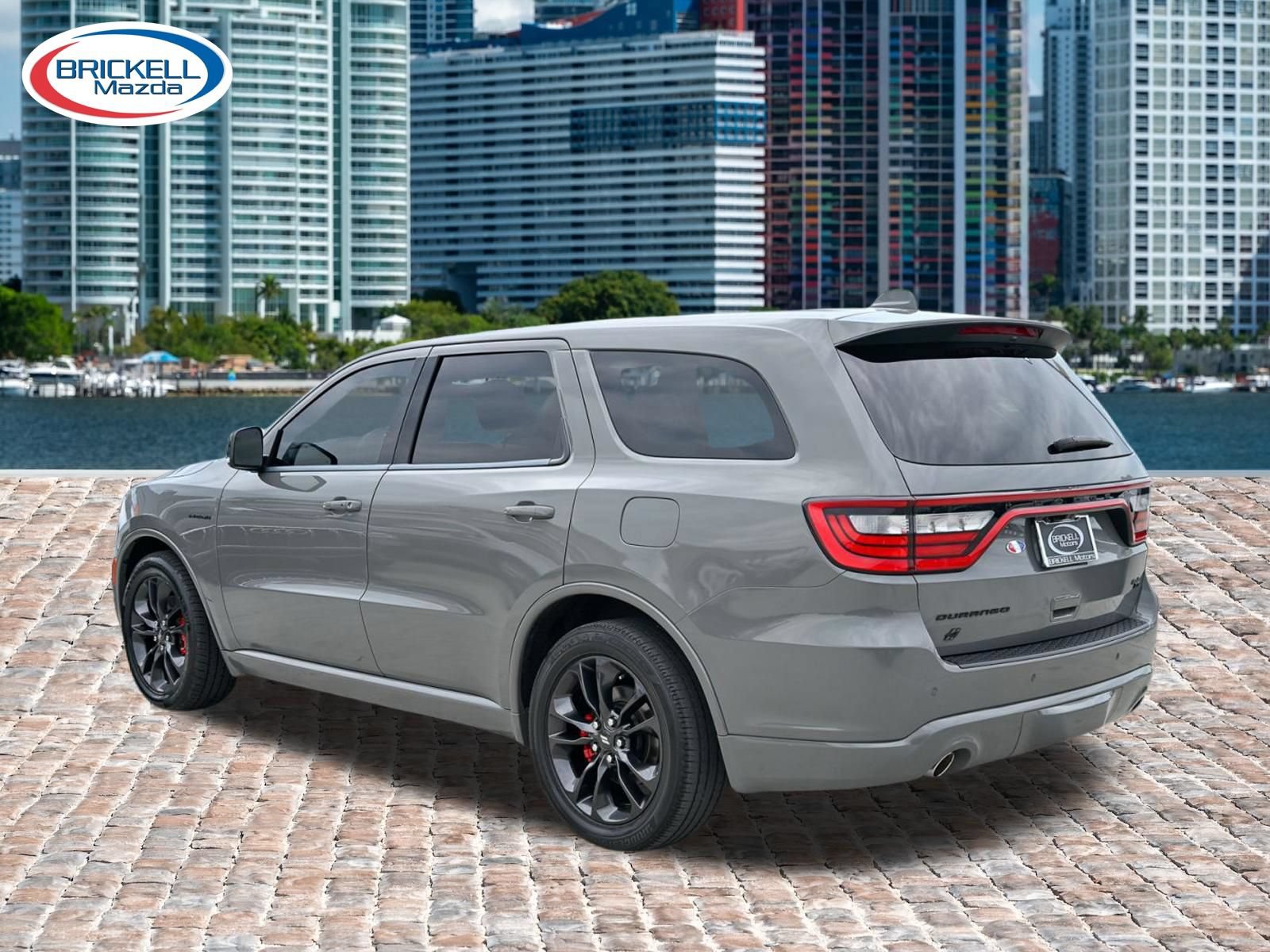 Used 2022 Dodge Durango R/T w/ Blacktop Package AWD/4WD image 4