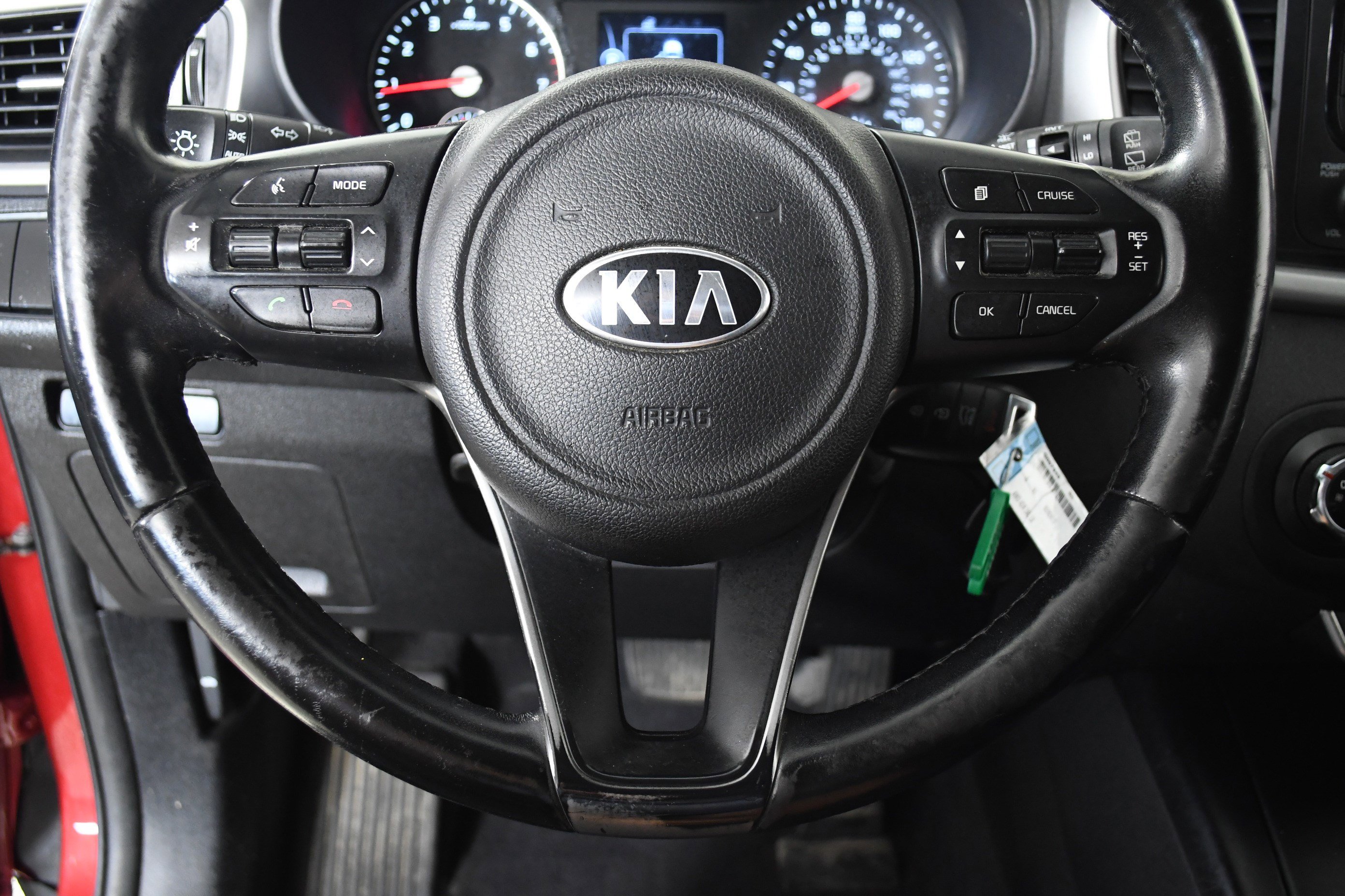 Used 2016 Kia Sorento LX w/ LX Convenience Package image 10