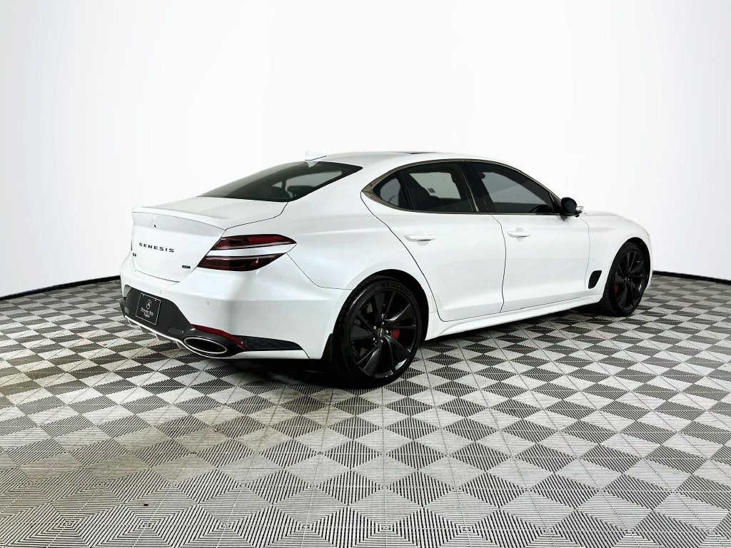 Used 2023 Genesis G70 3.3T w/ Sport Prestige Package RWD image 7