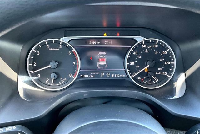 Used 2023 Nissan Rogue SV FWD image 13