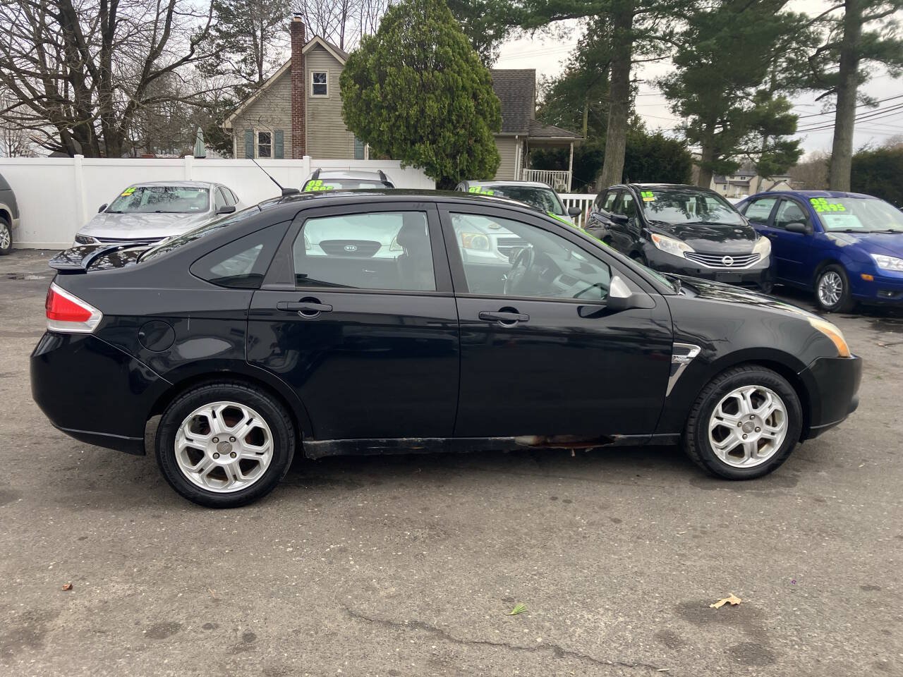 Used 2008 Ford Focus SES FWD image 6
