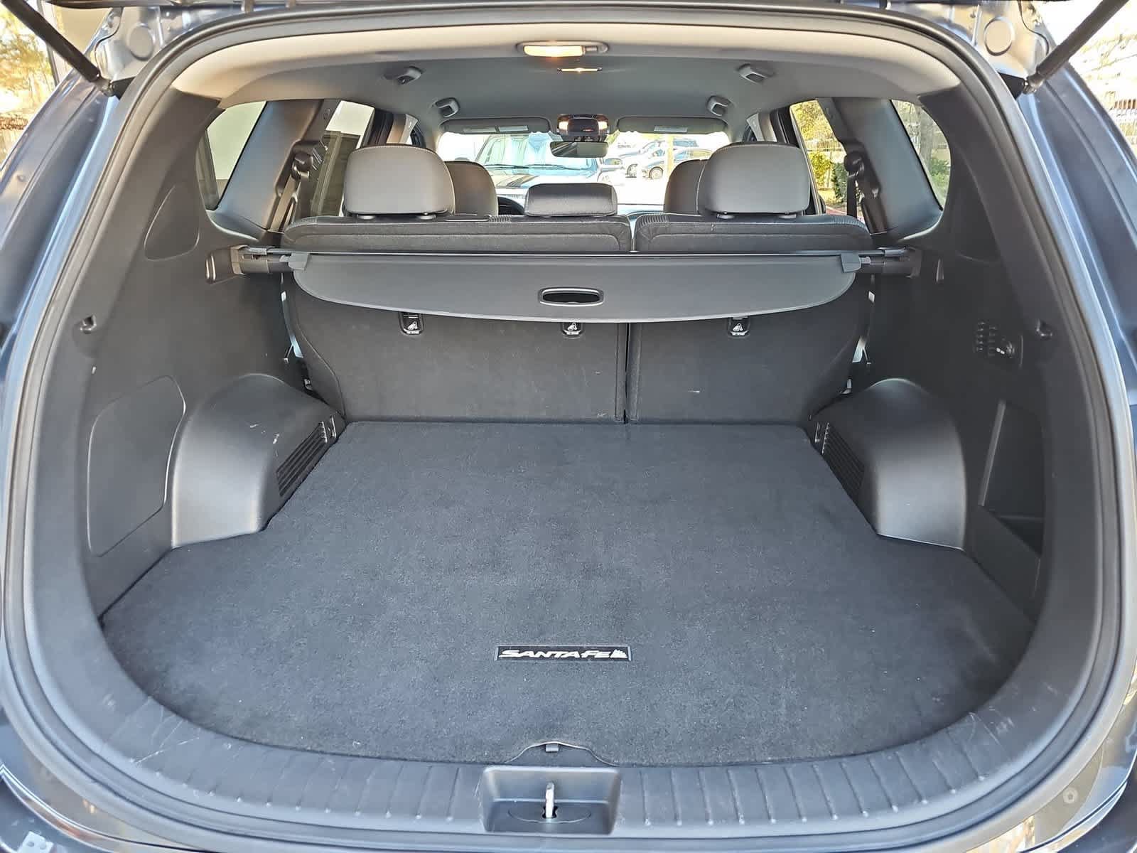 Used 2022 Hyundai Santa Fe SE AWD/4WD image 23