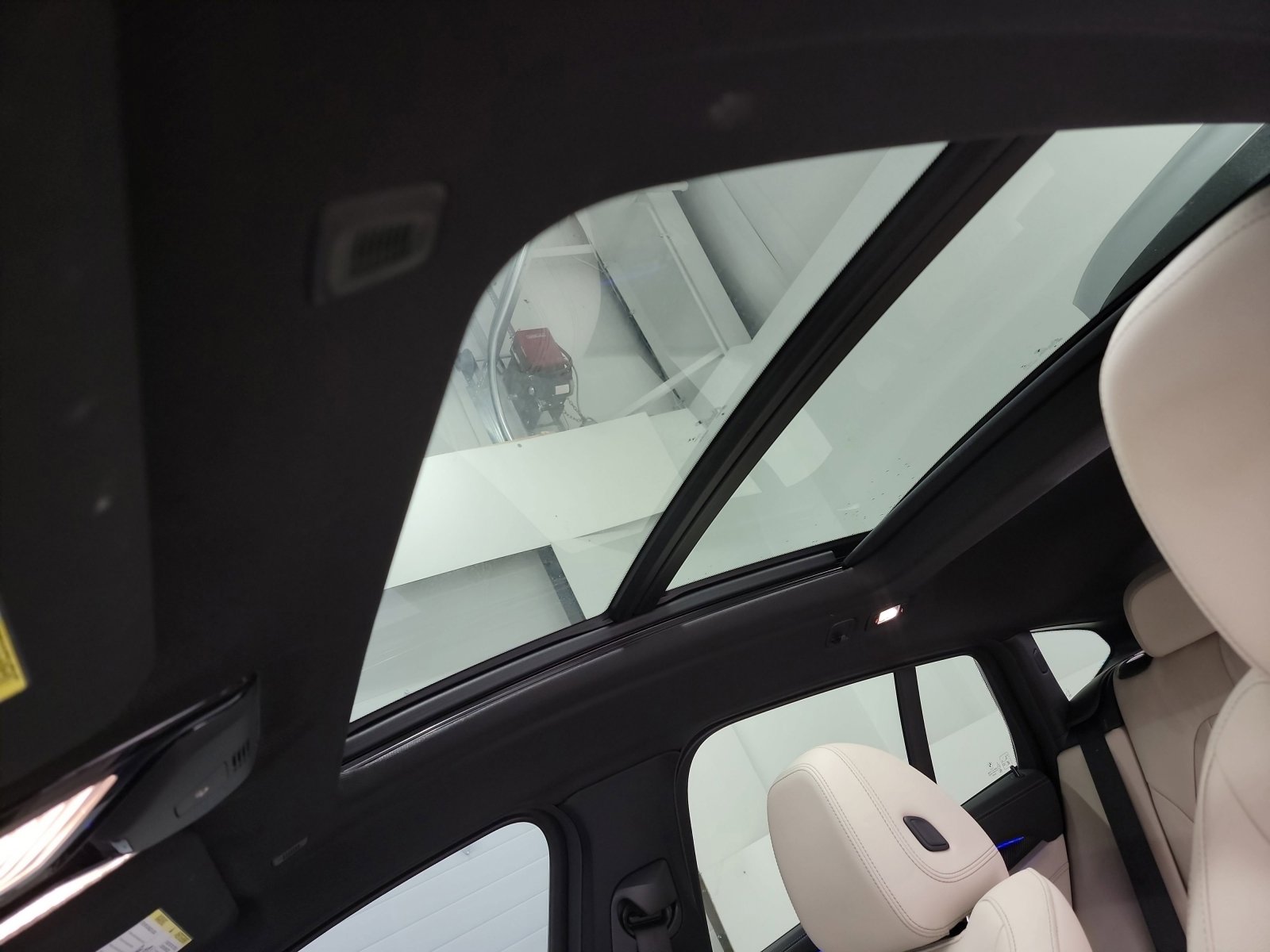 Used 2021 BMW X4 xDrive30i w/ M Sport Package image 23