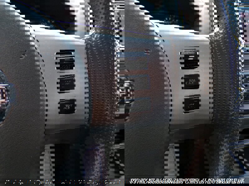 Used 2018 Nissan Frontier SV image 34