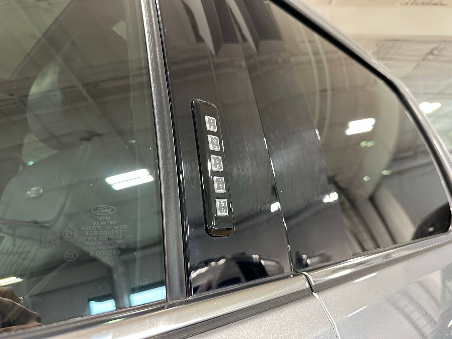 Used 2024 Ford F250 Limited w/ FX4 Off-Road Package image 10