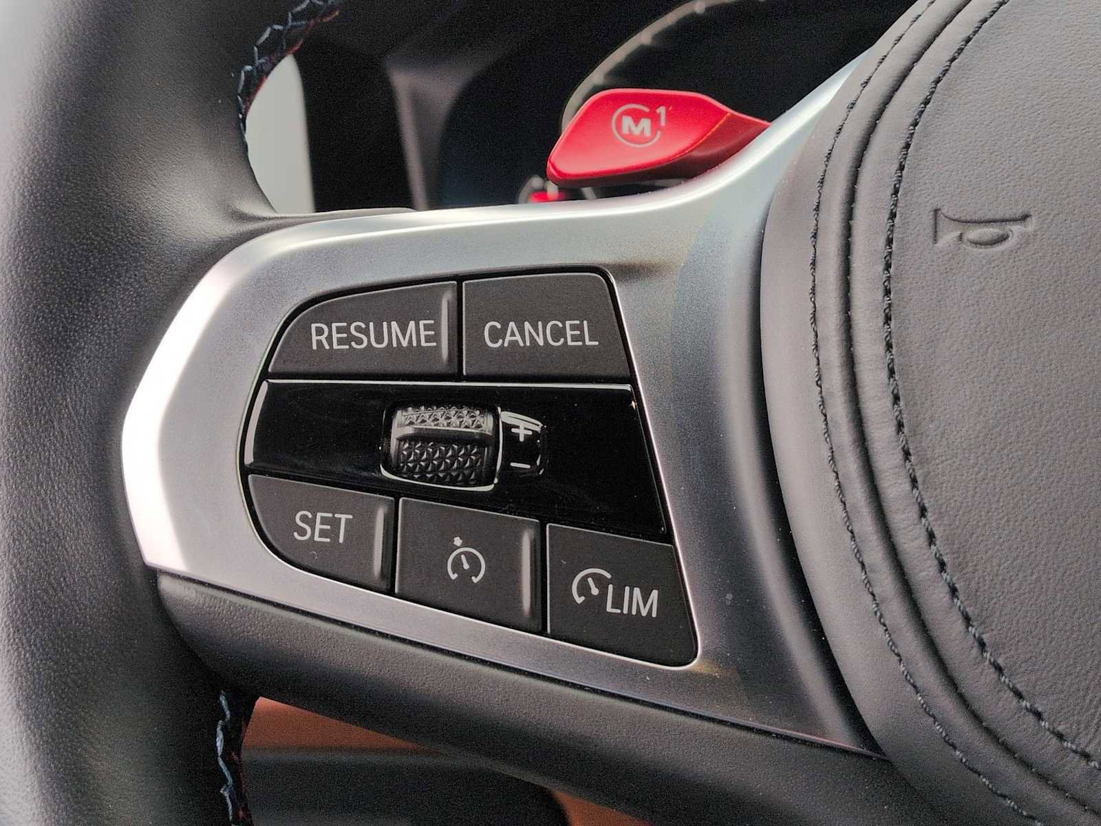 Used 2023 BMW M4 Coupe w/ M Driver's Package image 27
