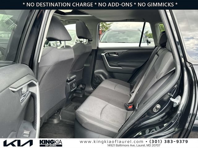 Used 2020 Toyota RAV4 XLE w/ Convenience Package AWD/4WD image 22