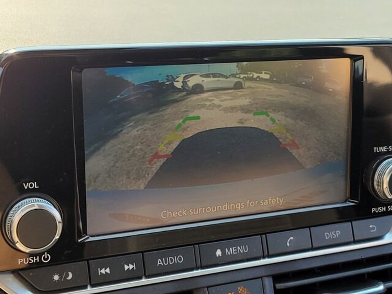 Used 2024 Nissan Altima 2.5 S image 21