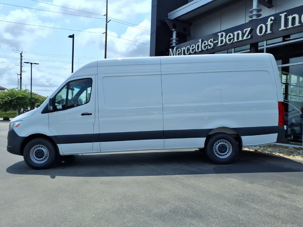 New 2026 Mercedes-Benz Sprinter 2500 image 3