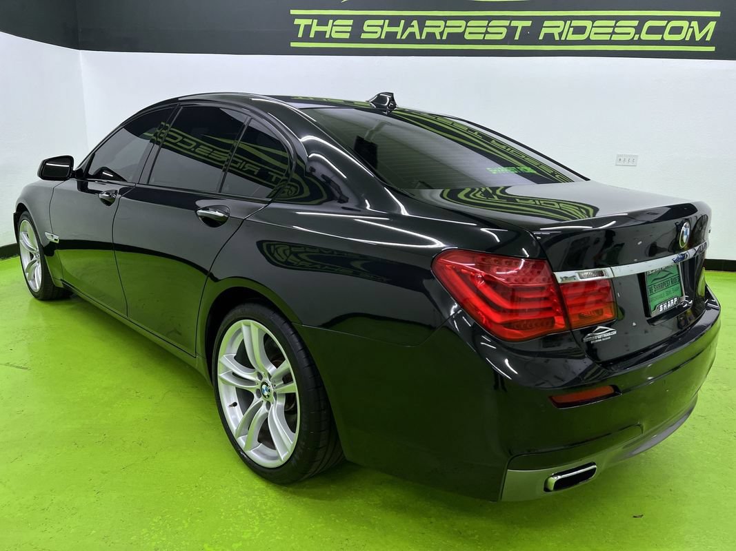 Used 2012 BMW 750i RWD image 7