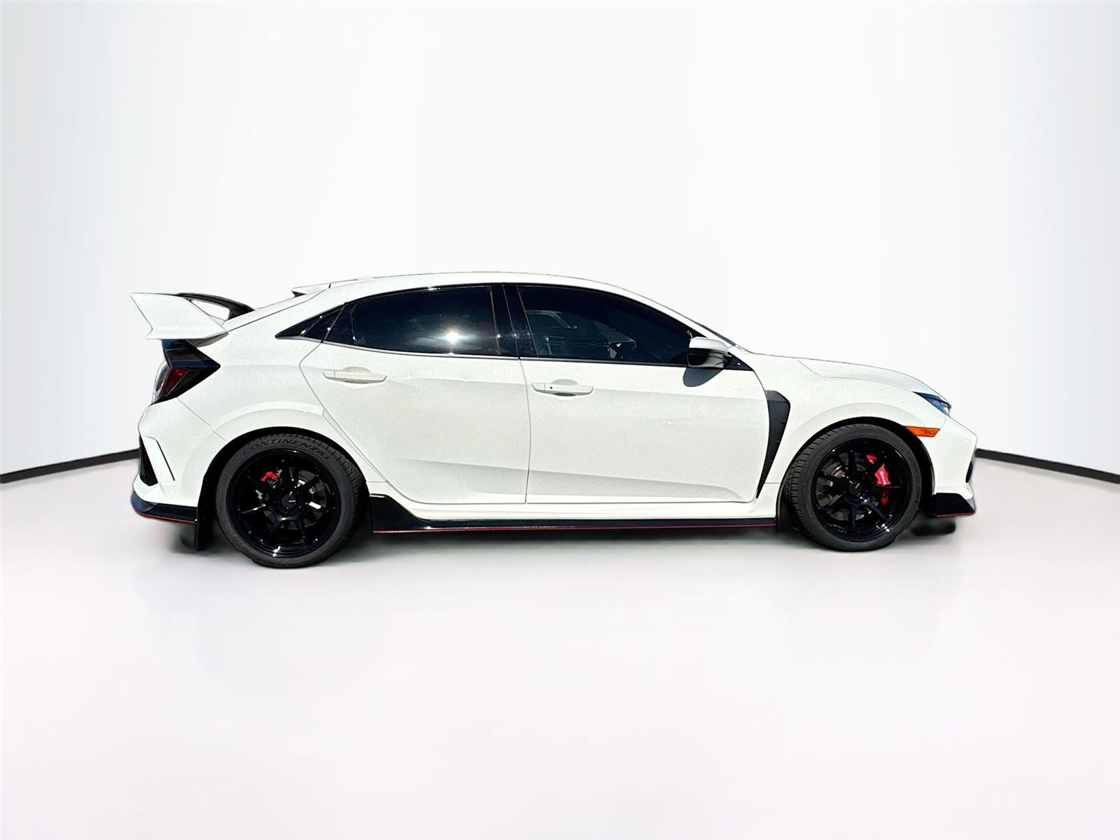 Used 2019 Honda Civic Type R image 8