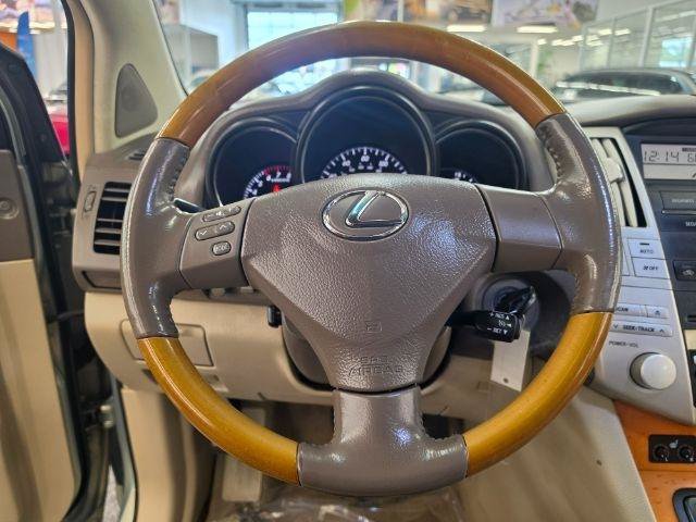 Used 2005 Lexus RX 330 AWD image 17