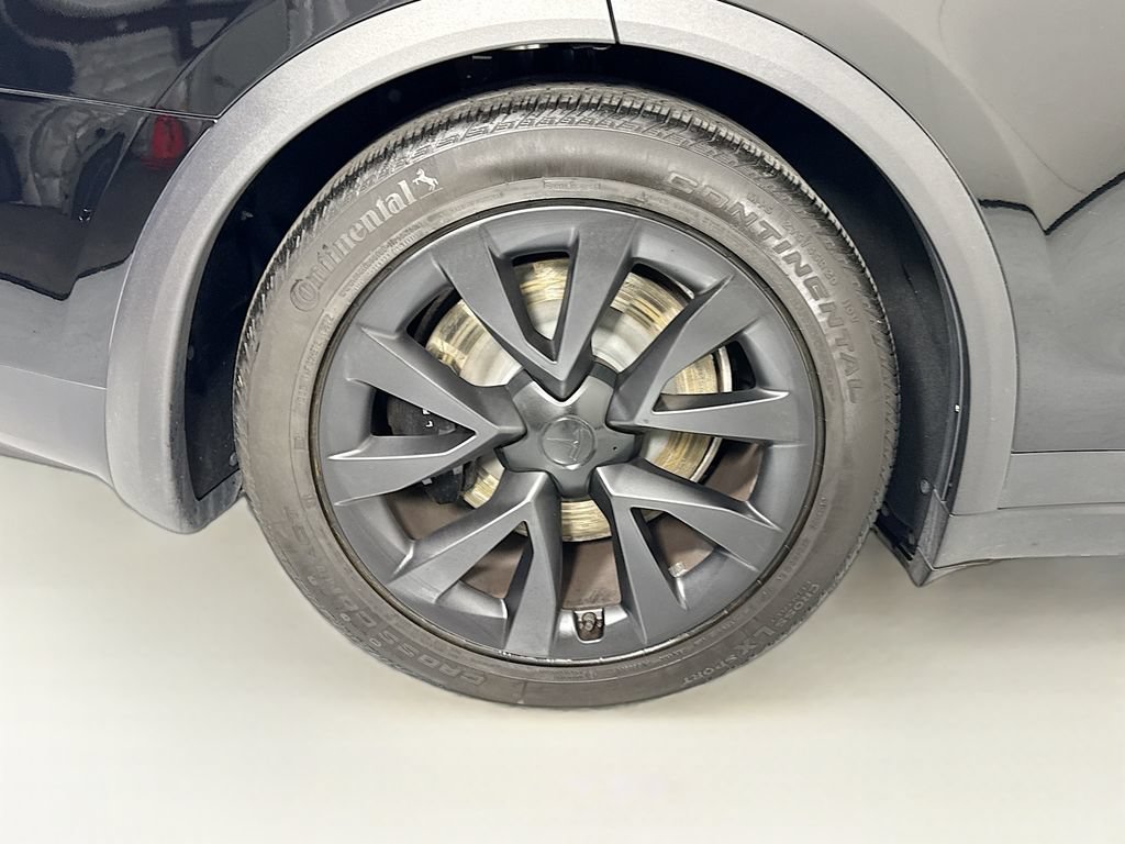 Used 2023 Tesla Model X AWD/4WD image 32
