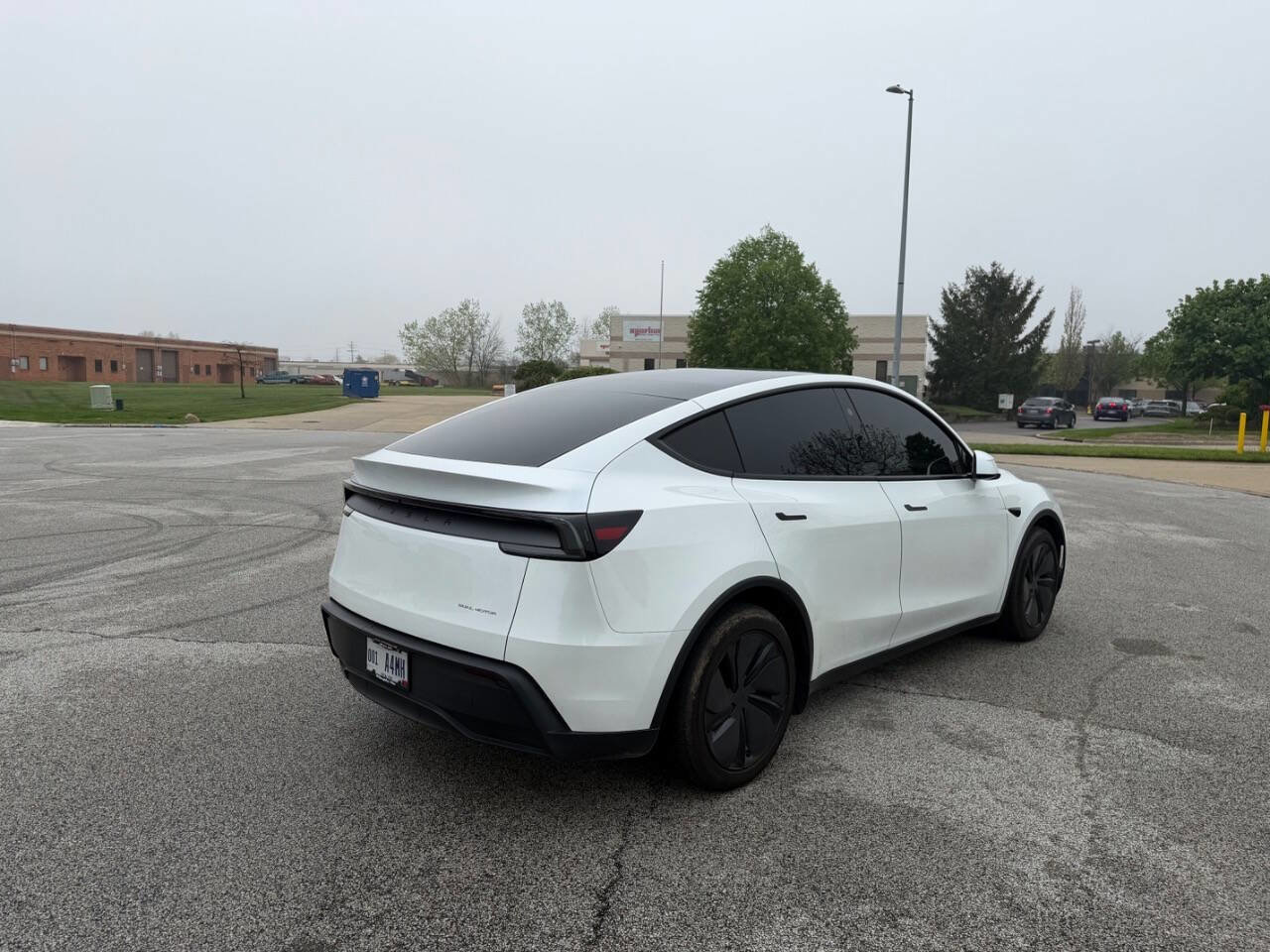 Used 2026 Tesla Model Y Long Range AWD/4WD image 4