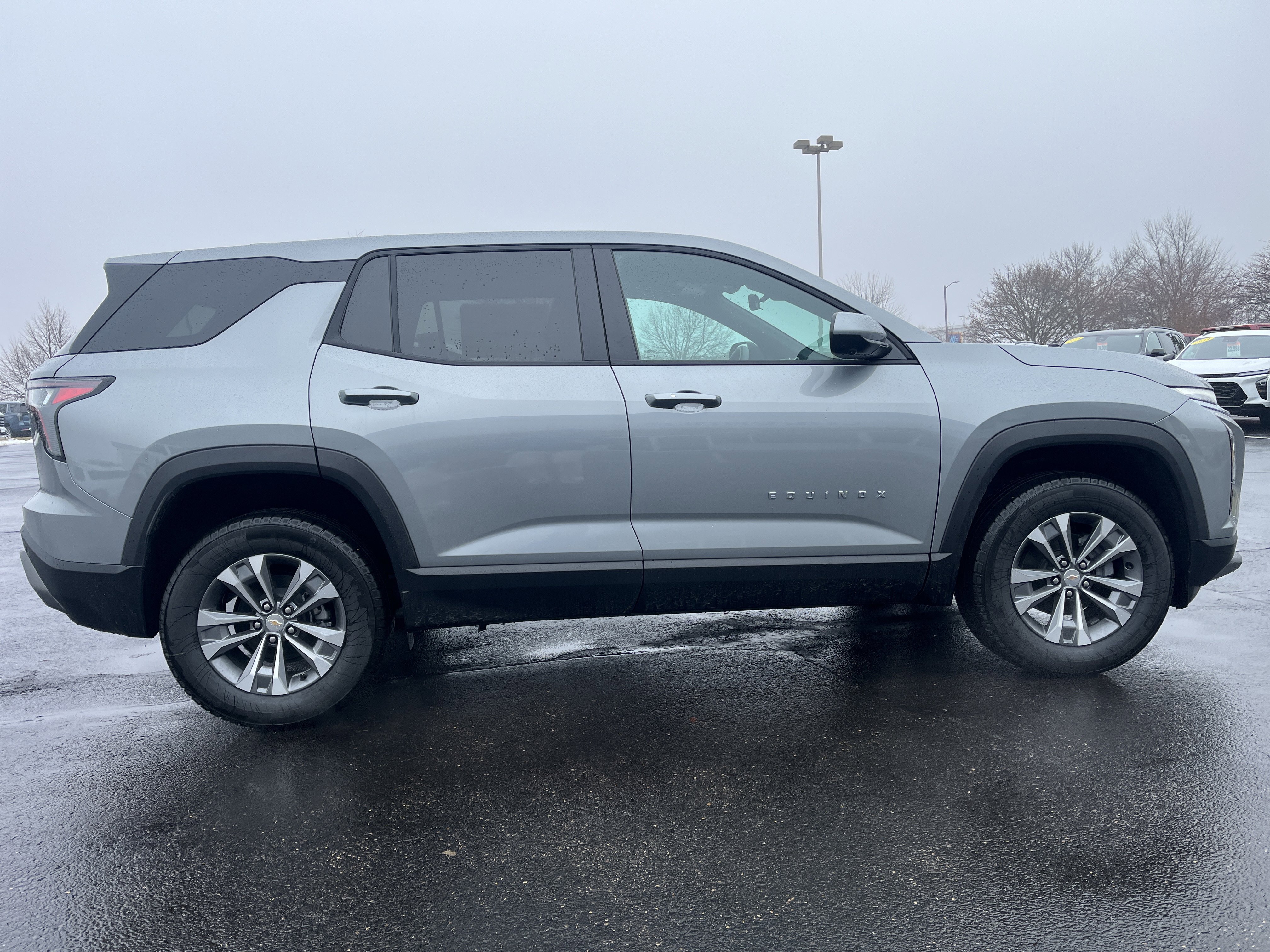 New 2026 Chevrolet Equinox LT w/ Convenience Package II image 33