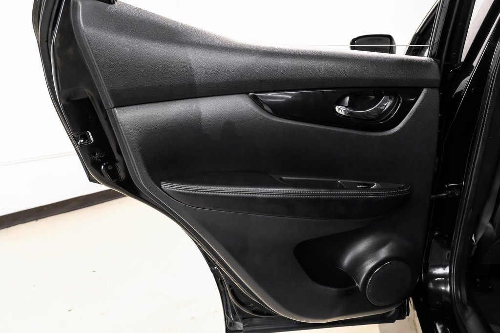 Used 2019 Nissan Rogue Sport SL w/ Premium Package image 51