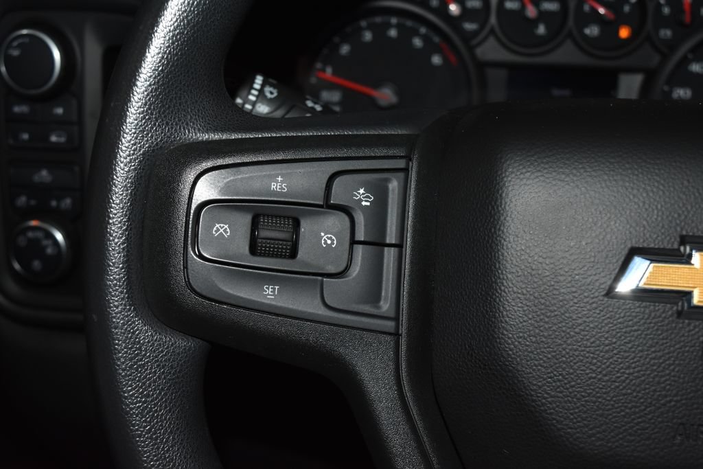 Used 2022 Chevrolet Silverado 1500 Custom AWD/4WD image 7