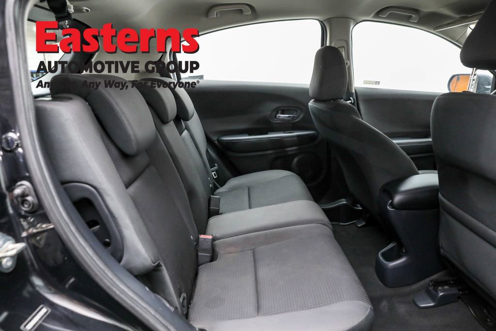 Used 2019 Honda HR-V LX image 21