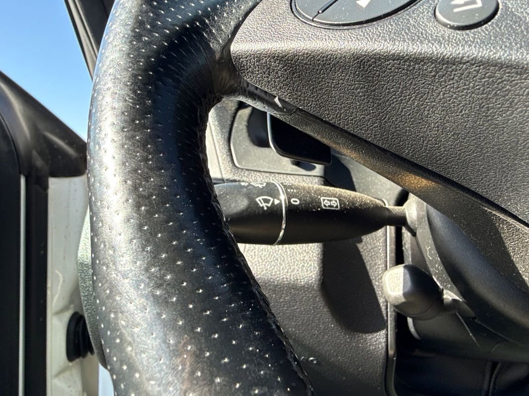 Used 2011 Mercedes-Benz E 550 Cabriolet image 56