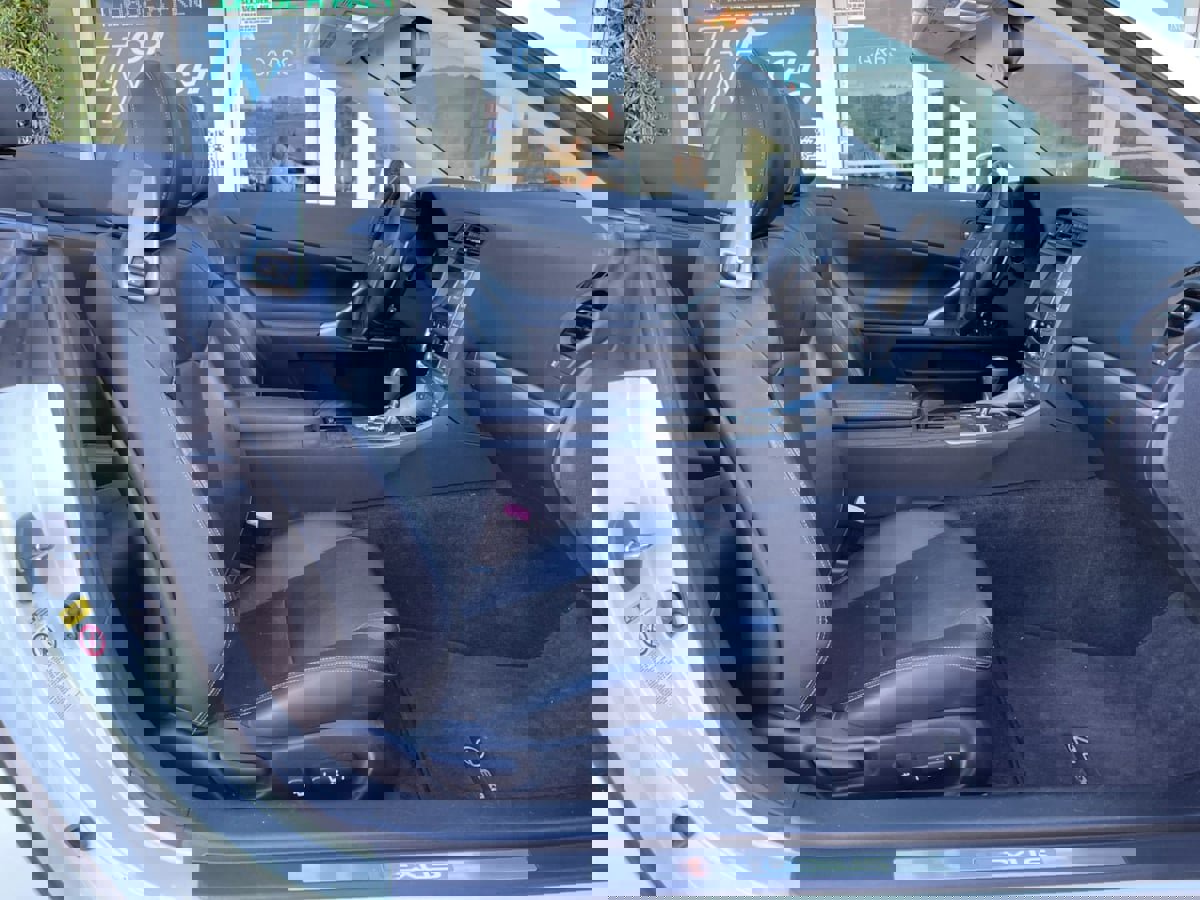 Used 2011 Lexus IS 250C image 22