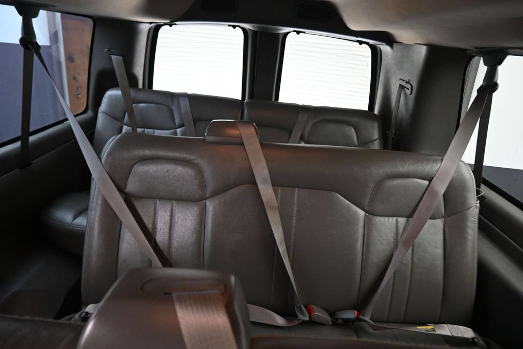 Used 2014 Chevrolet Express 3500 LS RWD image 37
