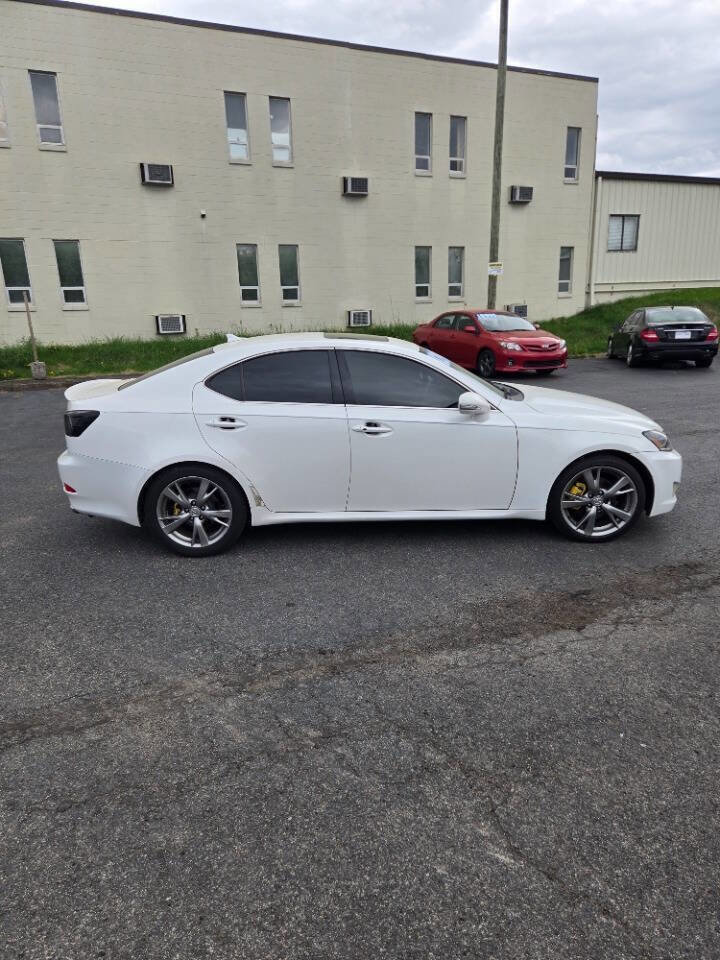 Used 2010 Lexus IS 250 RWD image 2