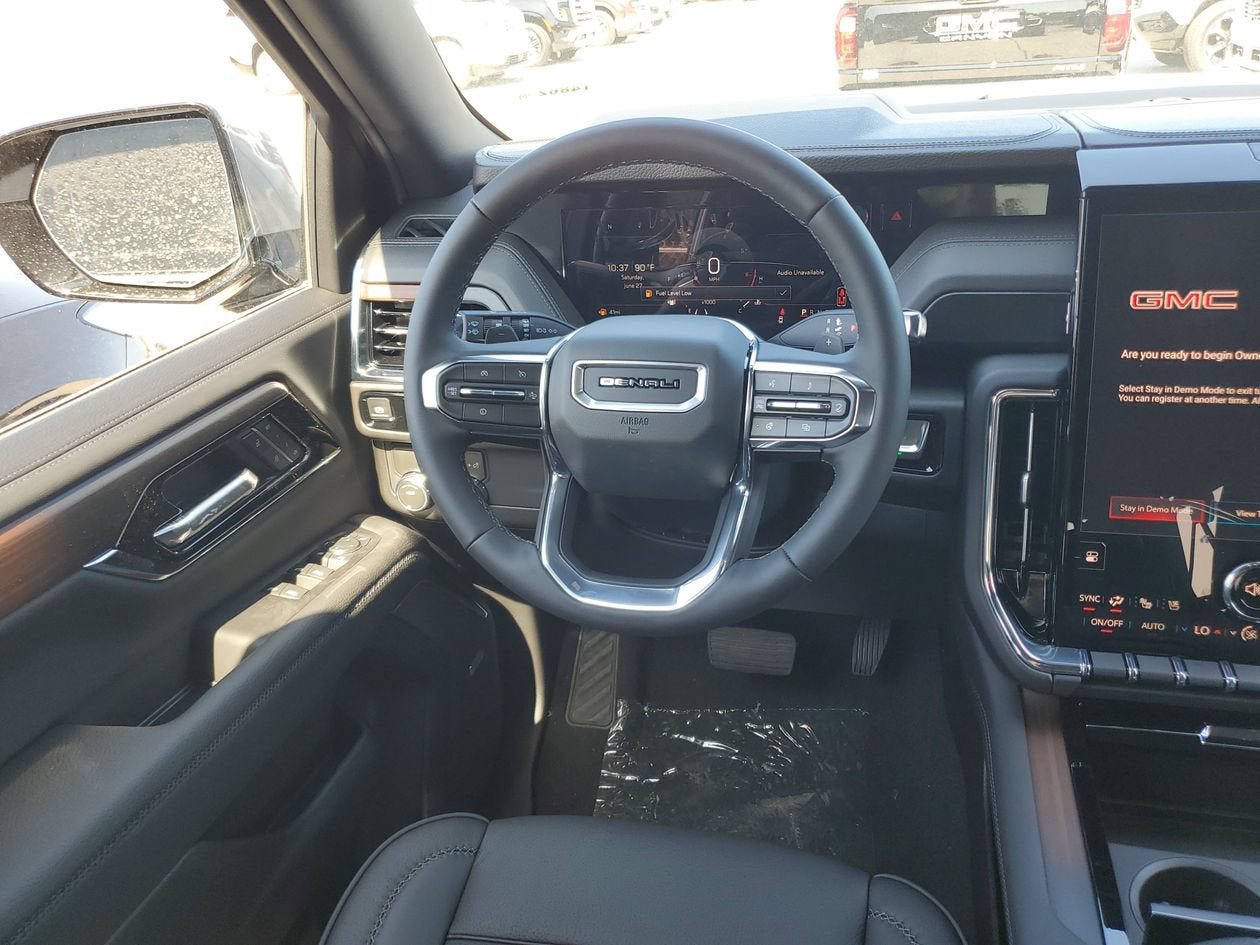 New 2026 GMC Yukon XL Denali RWD image 13
