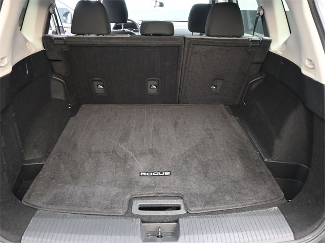 Certified 2023 Nissan Rogue SV image 12