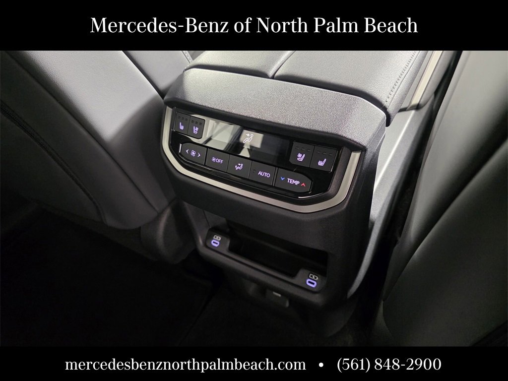 Used 2025 Lexus TX 500h AWD image 32