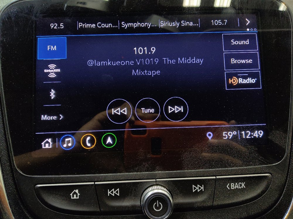 Used 2019 Chevrolet Equinox Premier FWD image 25