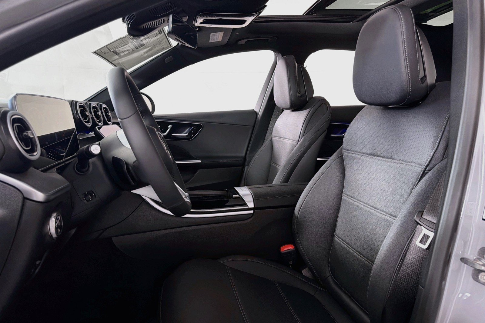 New 2026 Mercedes-Benz C 300 Sedan image 16
