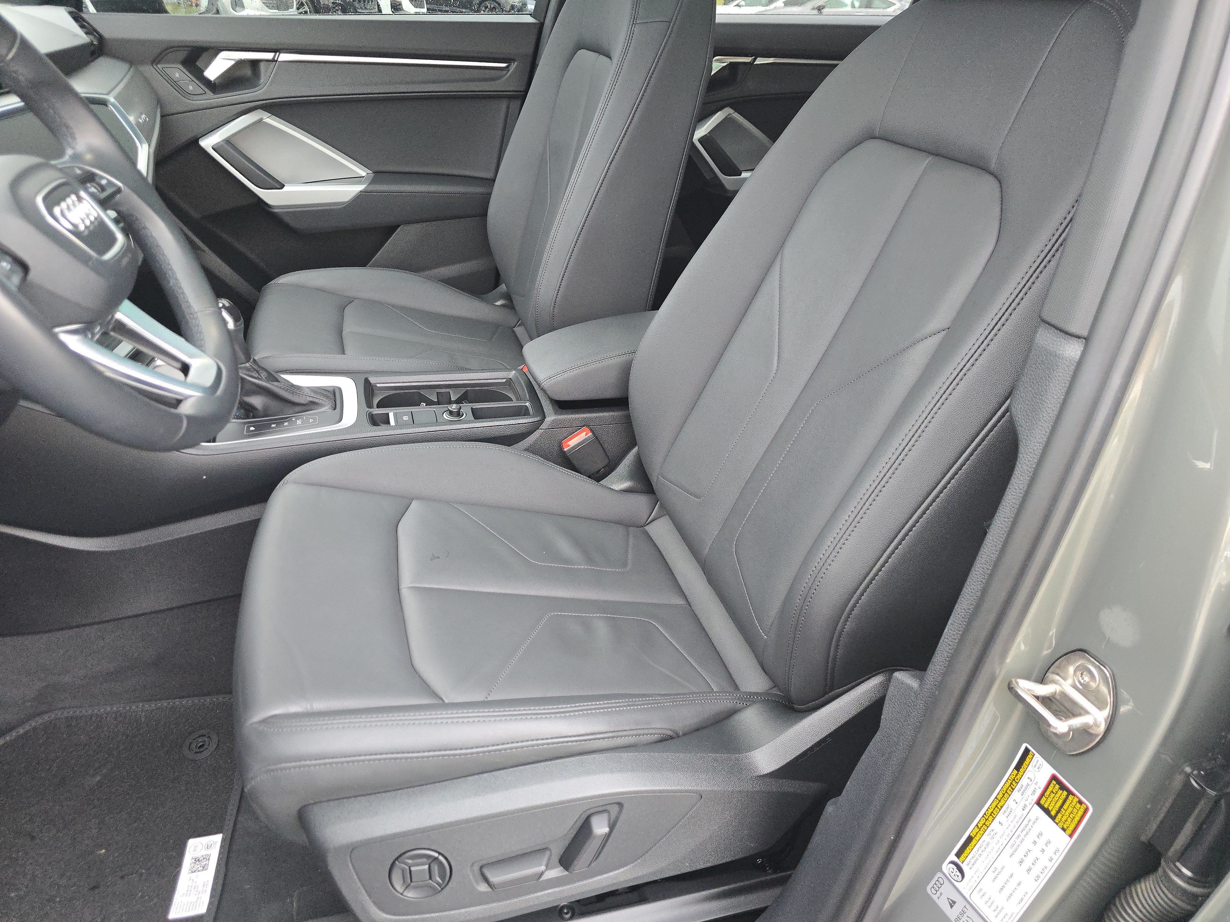 Certified 2023 Audi Q3 2.0T Premium w/ Convenience Package AWD/4WD image 20