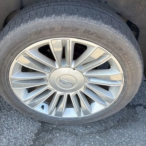 Used 2017 Cadillac Escalade Platinum AWD/4WD image 17