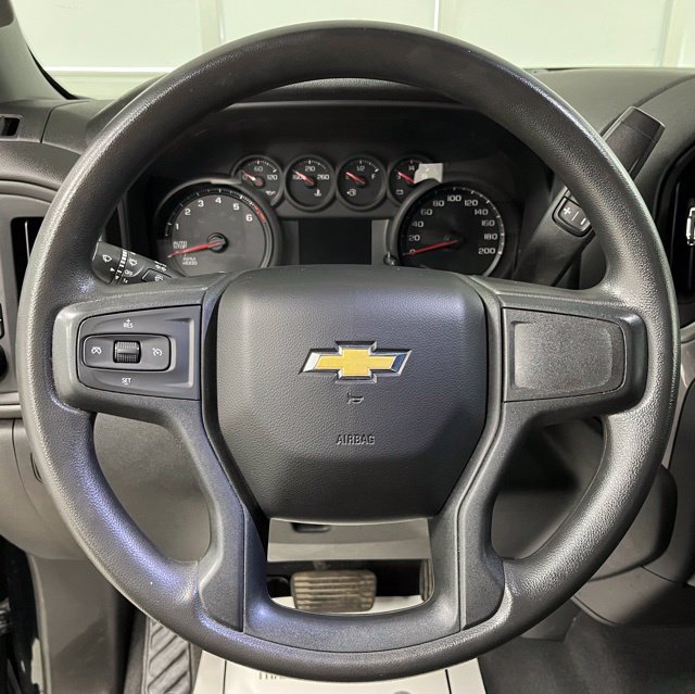 Used 2022 Chevrolet Silverado 1500 Custom AWD/4WD image 26