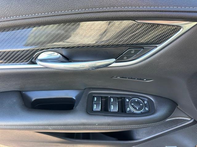 Used 2022 Cadillac XT6 Sport w/ Technology Package image 19