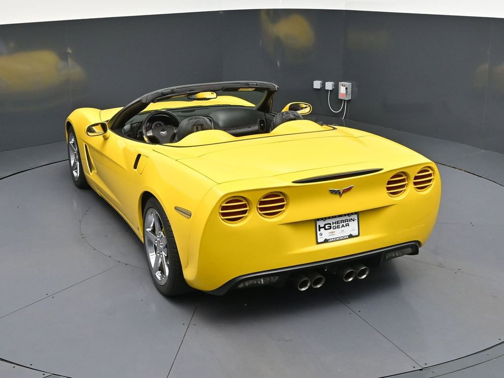 Used 2008 Chevrolet Corvette Convertible w/ Preferred Equipment Group image 27
