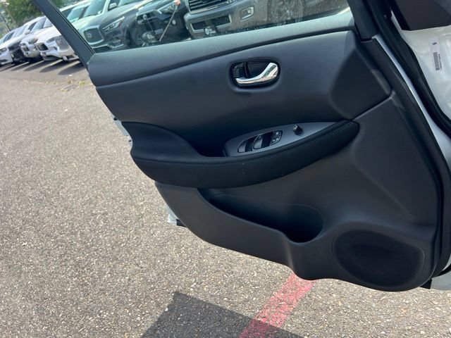 Used 2023 Nissan Leaf S FWD image 15