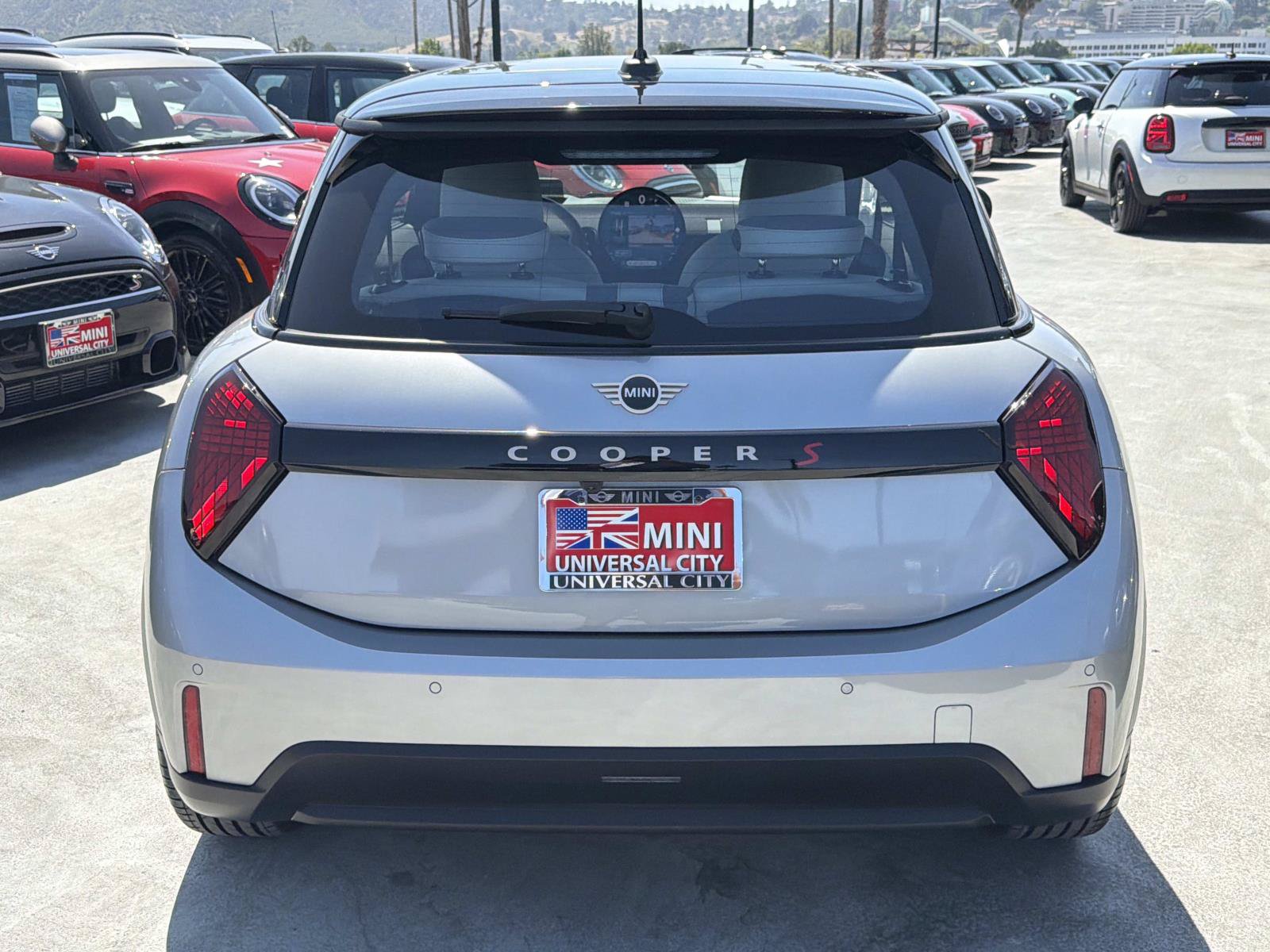 Used 2026 MINI Cooper S FWD image 5