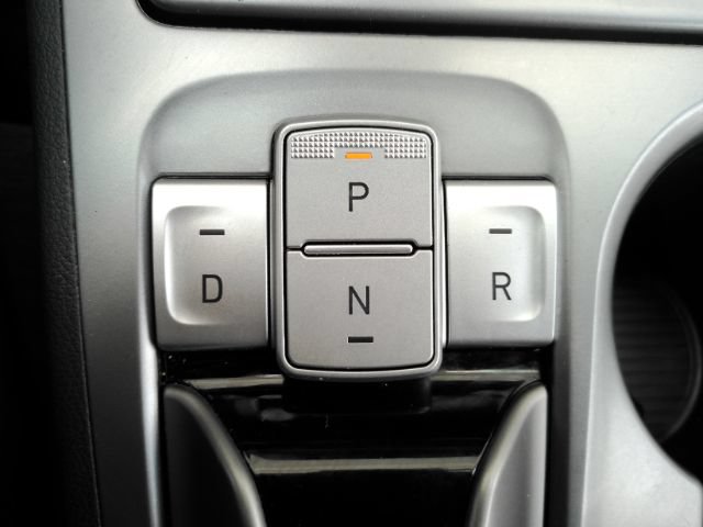 Used 2019 Hyundai Kona SEL FWD image 44