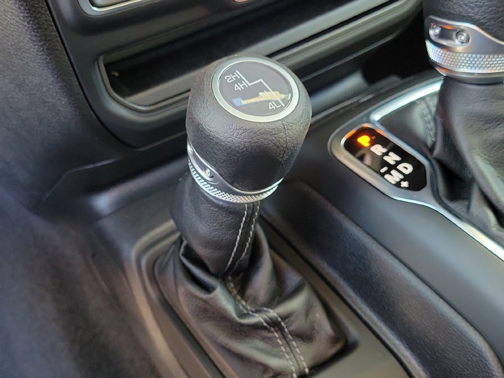 New 2025 Jeep Gladiator Sport AWD/4WD image 31