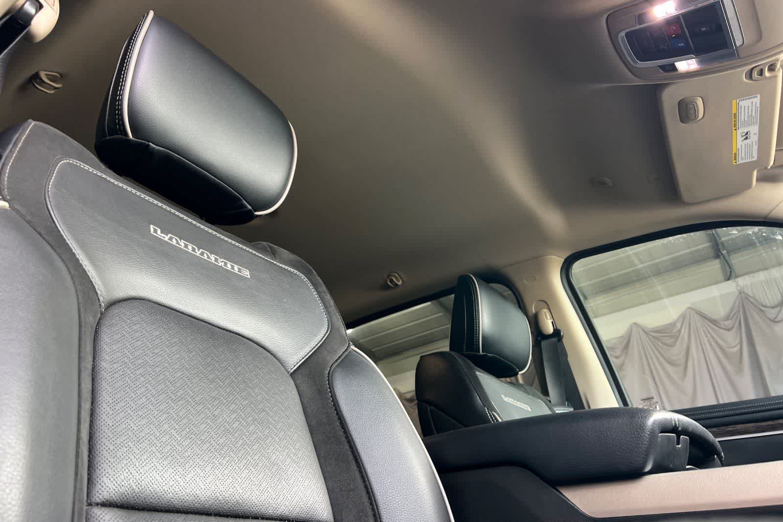 Used 2020 RAM 1500 Laramie AWD/4WD image 18