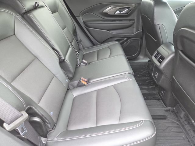 Used 2023 GMC Terrain SLT w/ Elevation Edition FWD image 26