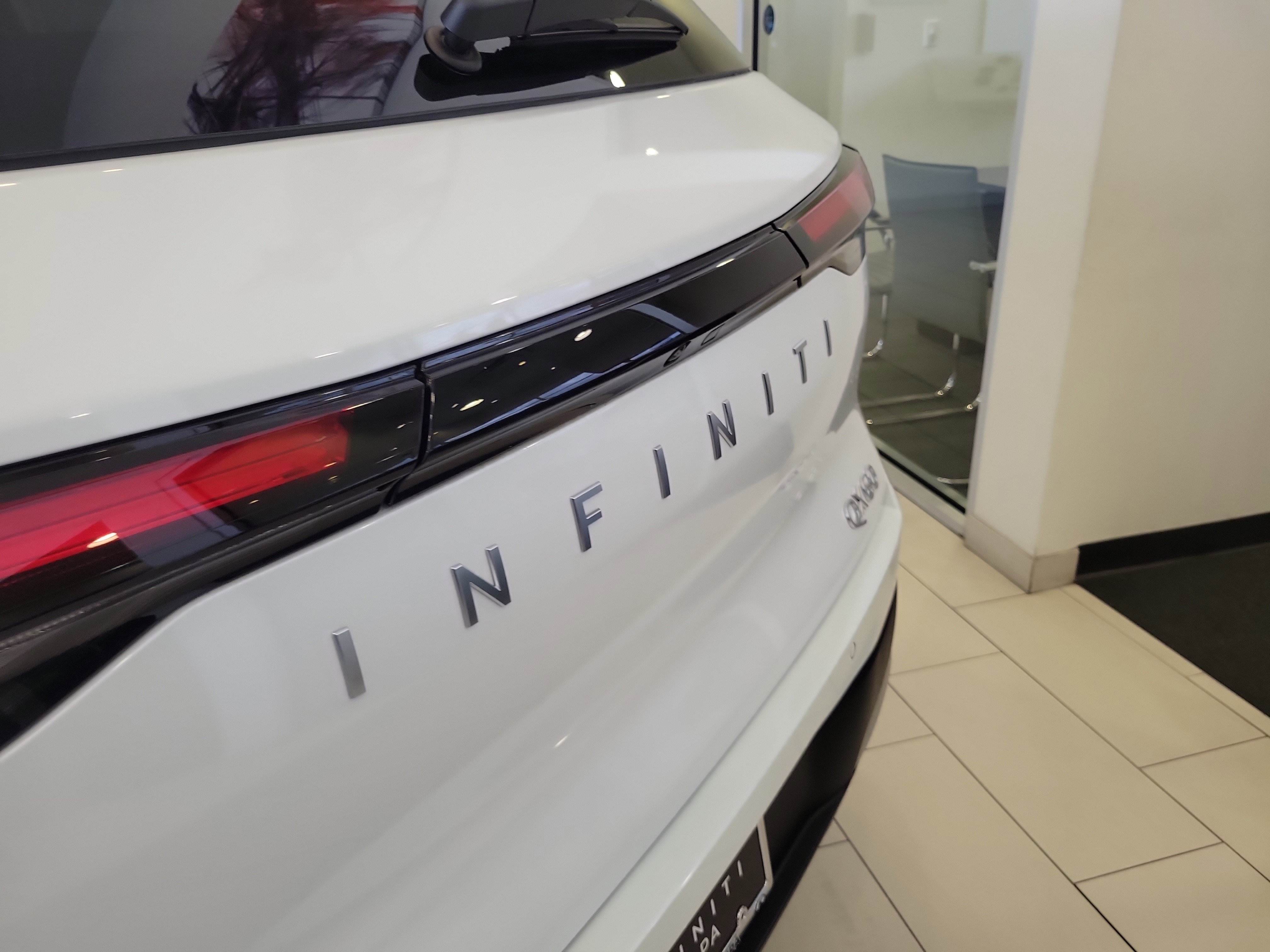 New 2026 INFINITI QX60 Pure w/ Cargo Package FWD image 6