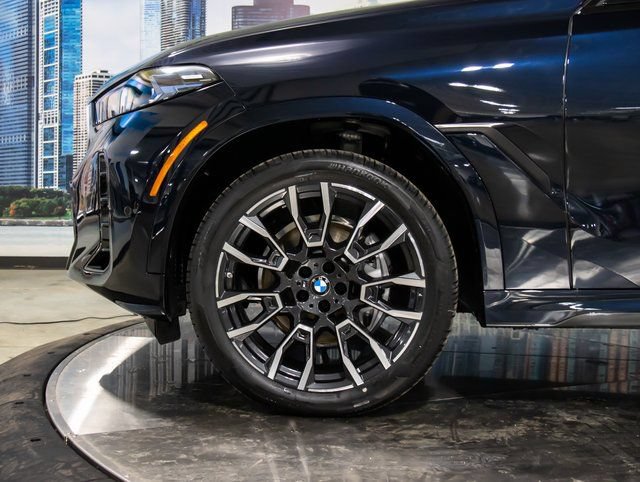 Used 2026 BMW X6 xDrive40i w/ Climate Comfort Package AWD/4WD image 7