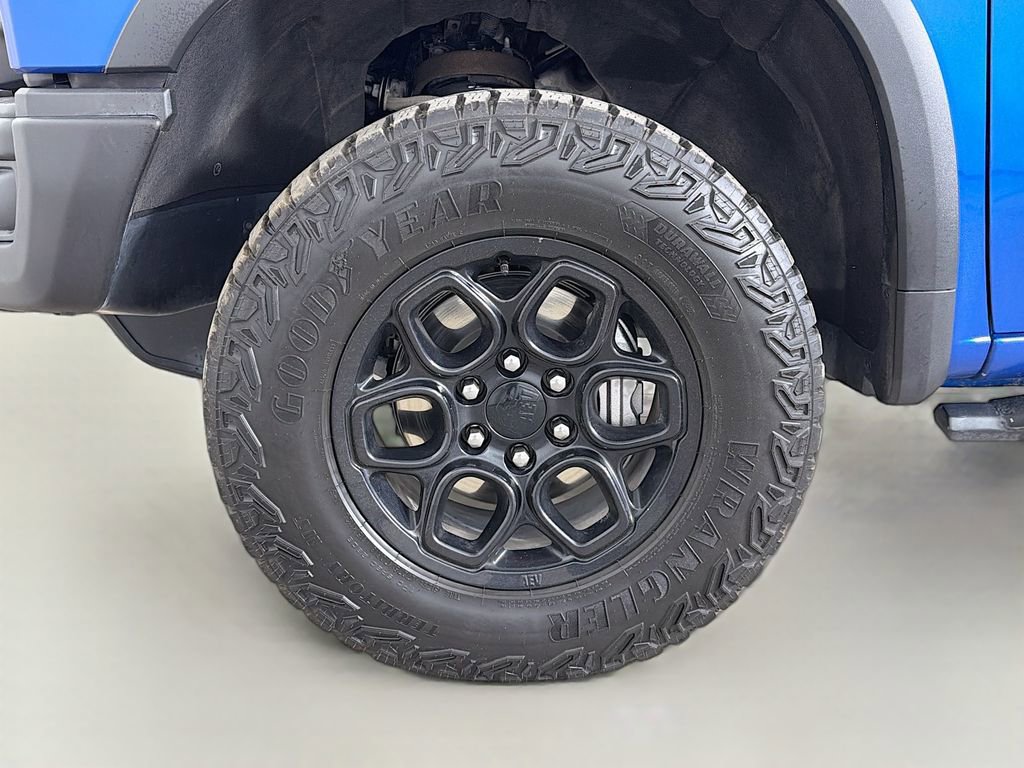 Used 2023 Chevrolet Silverado 1500 ZR2 w/ ZR2 Bison Edition AWD/4WD image 29